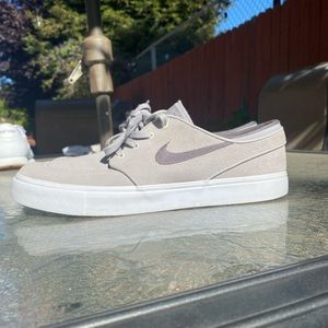 Men's Nike SB Zoom Stefan Janoski - Grey leather size 10